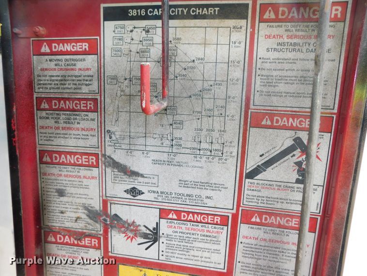 image for item DK8576 1999 Ford F550 Super Duty XLT  utility / service truck