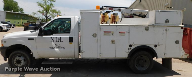 image for item DK8577 2004 Ford F550 Super Duty XL  utility / service truck