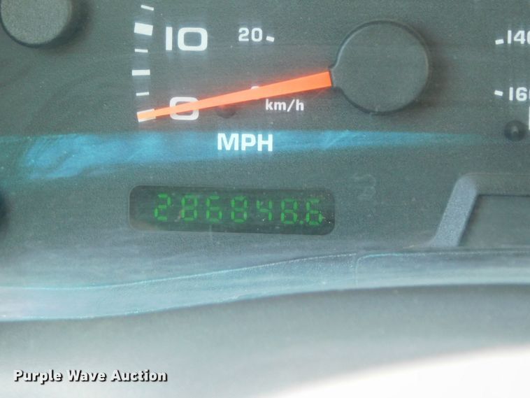 image for item DK8577 2004 Ford F550 Super Duty XL  utility / service truck