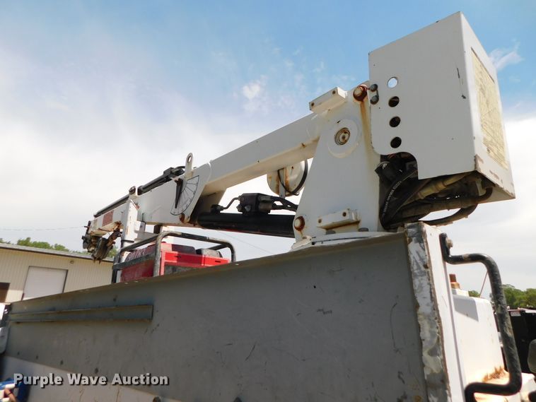 image for item DK8577 2004 Ford F550 Super Duty XL  utility / service truck