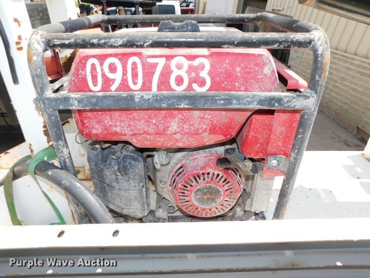 image for item DK8577 2004 Ford F550 Super Duty XL  utility / service truck