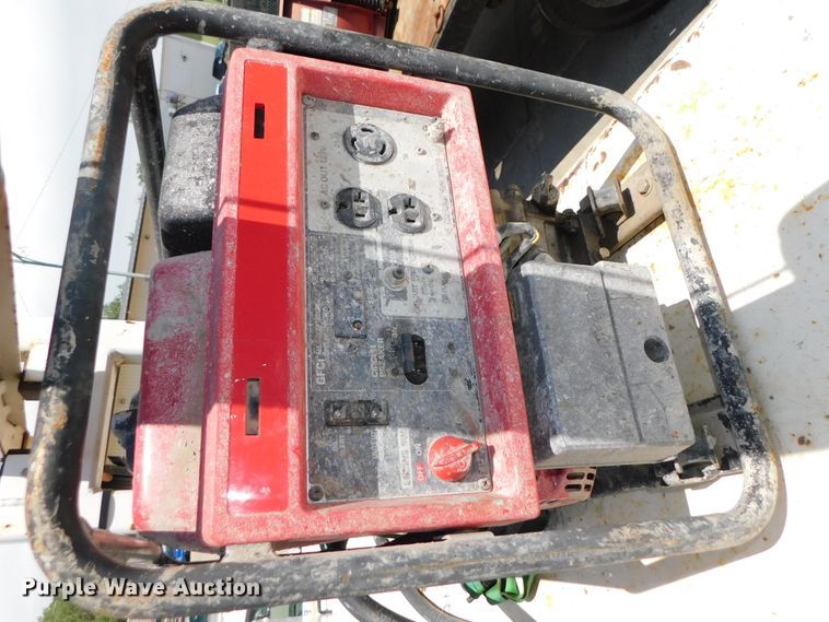 image for item DK8577 2004 Ford F550 Super Duty XL  utility / service truck