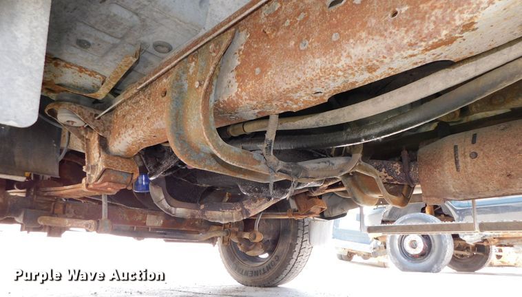 image for item DK8577 2004 Ford F550 Super Duty XL  utility / service truck