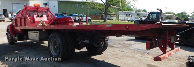 image for item DK8578 2000 Ford F650 Super Duty XLT  rollback truck