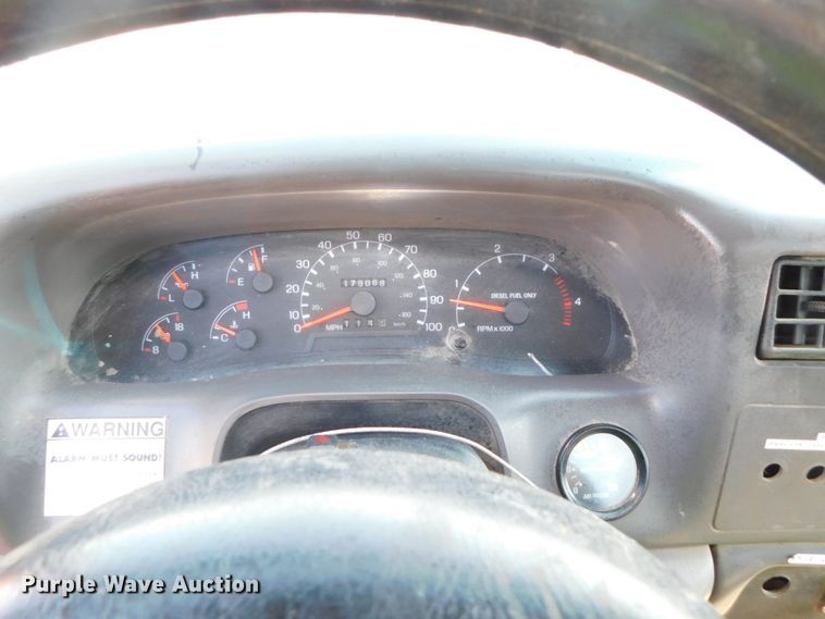 image for item DK8578 2000 Ford F650 Super Duty XLT  rollback truck