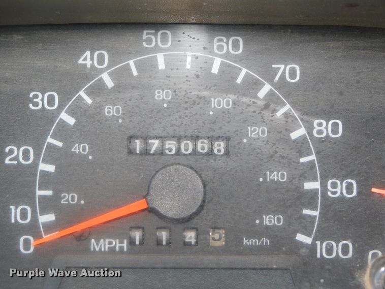 image for item DK8578 2000 Ford F650 Super Duty XLT  rollback truck