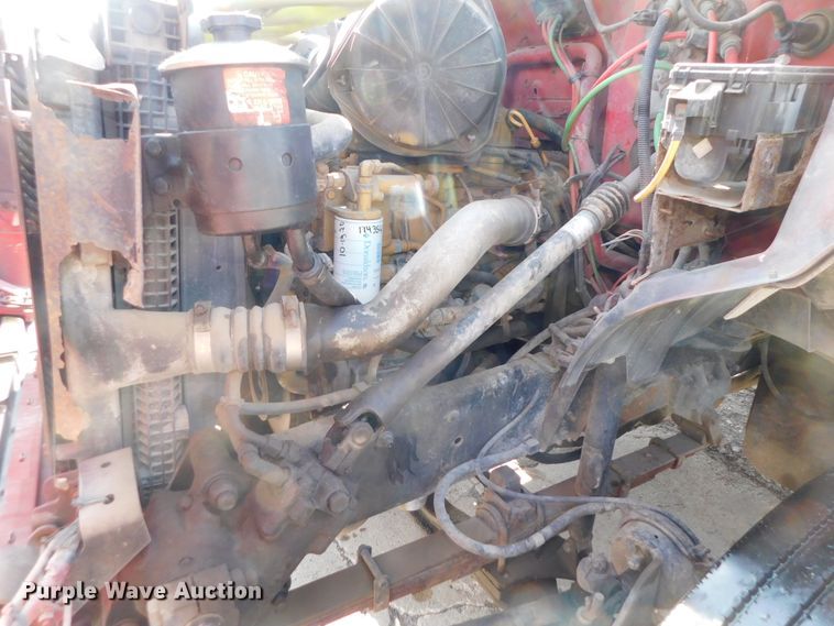 image for item DK8578 2000 Ford F650 Super Duty XLT  rollback truck