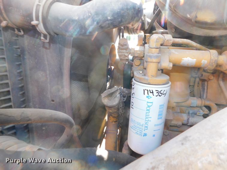 image for item DK8578 2000 Ford F650 Super Duty XLT  rollback truck