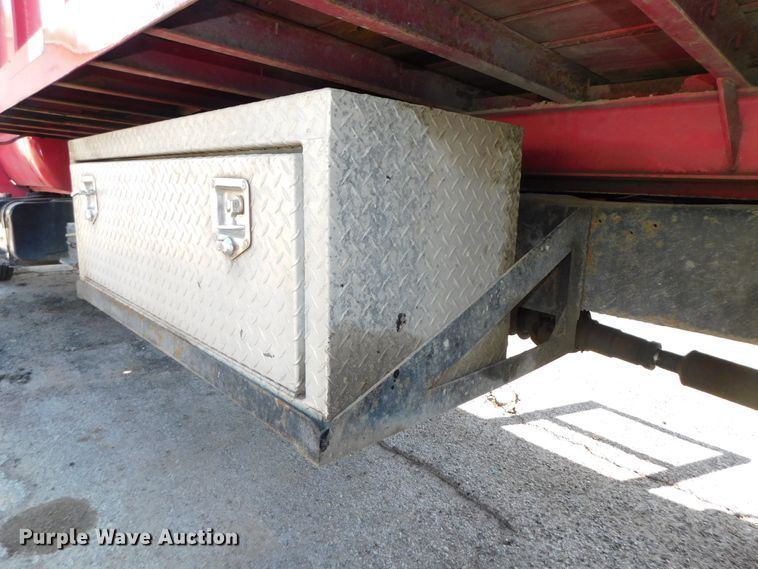 image for item DK8578 2000 Ford F650 Super Duty XLT  rollback truck