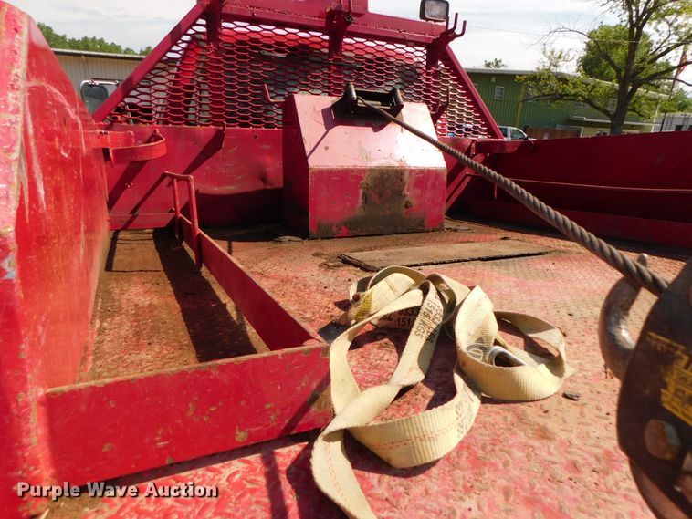 image for item DK8578 2000 Ford F650 Super Duty XLT  rollback truck