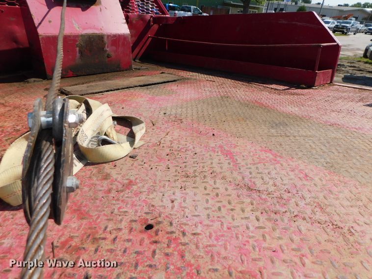 image for item DK8578 2000 Ford F650 Super Duty XLT  rollback truck