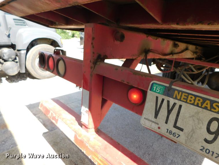 image for item DK8578 2000 Ford F650 Super Duty XLT  rollback truck