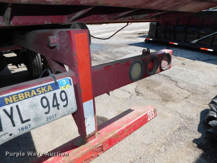 image for item DK8578 2000 Ford F650 Super Duty XLT  rollback truck