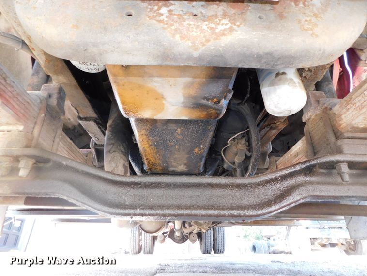 image for item DK8578 2000 Ford F650 Super Duty XLT  rollback truck