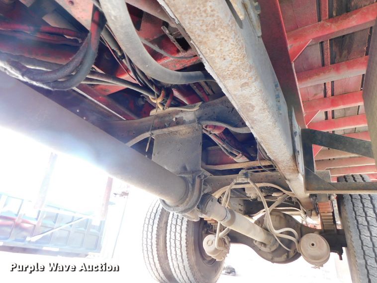 image for item DK8578 2000 Ford F650 Super Duty XLT  rollback truck