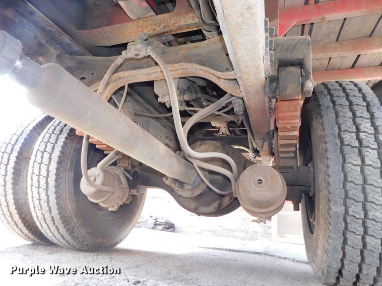 image for item DK8578 2000 Ford F650 Super Duty XLT  rollback truck