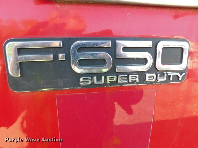 image for item DK8578 2000 Ford F650 Super Duty XLT  rollback truck