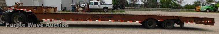 image for item DK8590 2001 Trail Eze DHT8048  drop deck equipment trailer