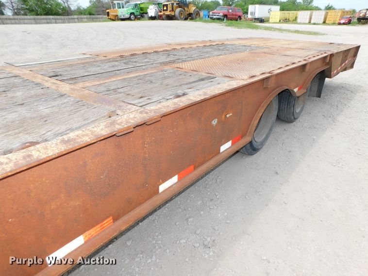 image for item DK8590 2001 Trail Eze DHT8048  drop deck equipment trailer
