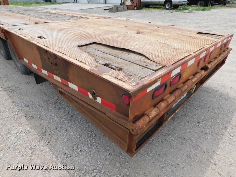 image for item DK8590 2001 Trail Eze DHT8048  drop deck equipment trailer