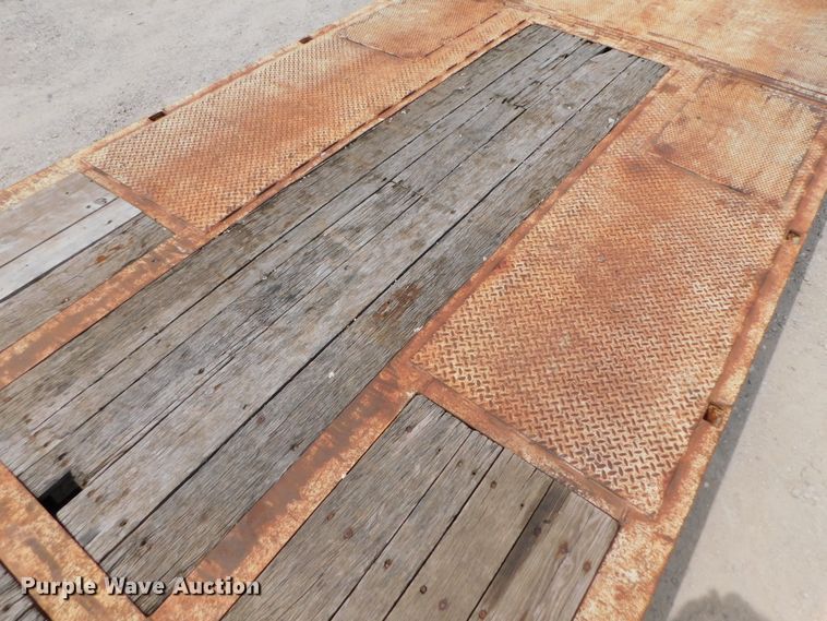 image for item DK8590 2001 Trail Eze DHT8048  drop deck equipment trailer