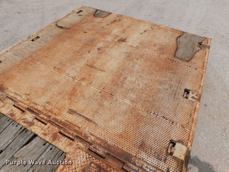 image for item DK8590 2001 Trail Eze DHT8048  drop deck equipment trailer