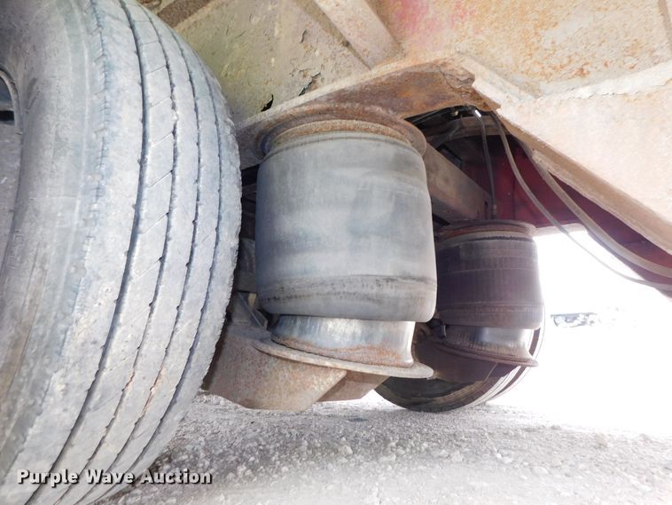 image for item DK8590 2001 Trail Eze DHT8048  drop deck equipment trailer