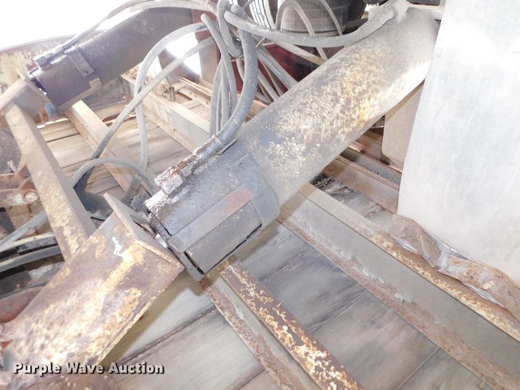 image for item DK8590 2001 Trail Eze DHT8048  drop deck equipment trailer