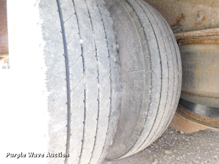 image for item DK8590 2001 Trail Eze DHT8048  drop deck equipment trailer