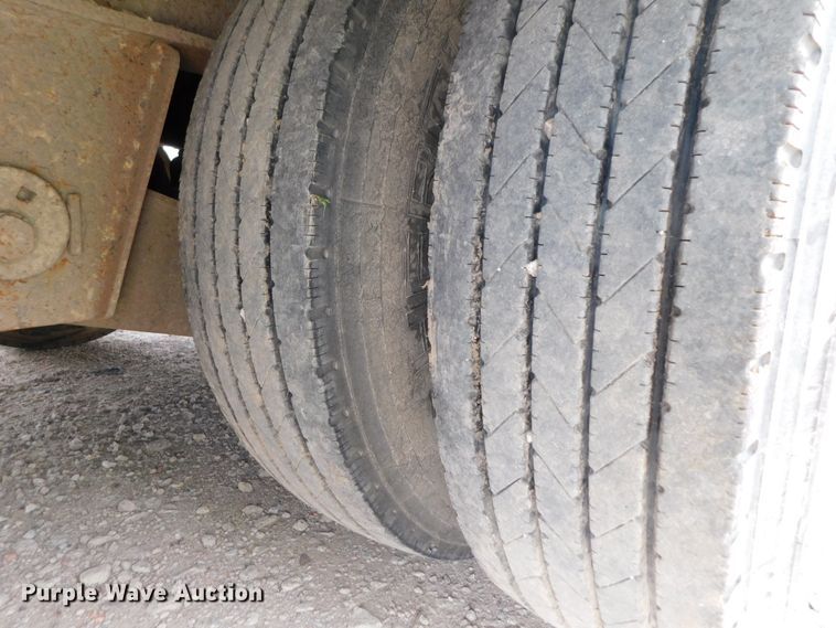 image for item DK8590 2001 Trail Eze DHT8048  drop deck equipment trailer