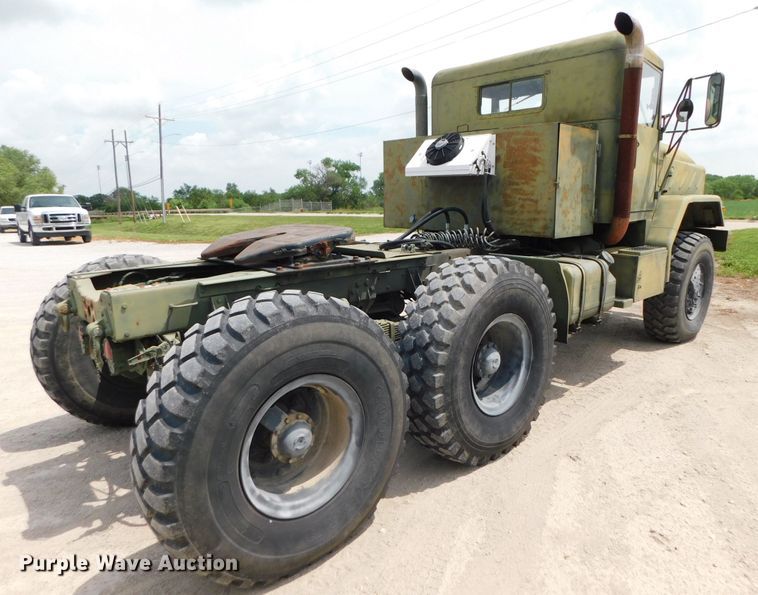 image for item DK8591 1991 BMY Harsco M931A2  semi truck