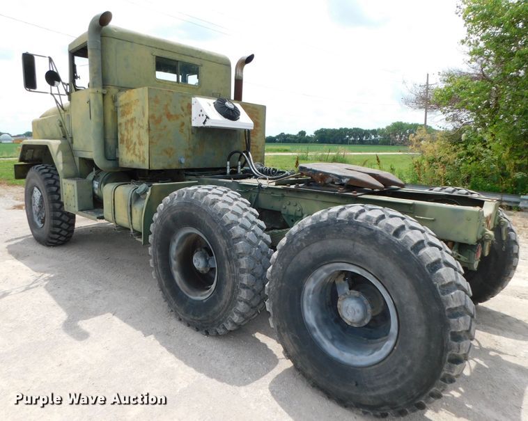 image for item DK8591 1991 BMY Harsco M931A2  semi truck