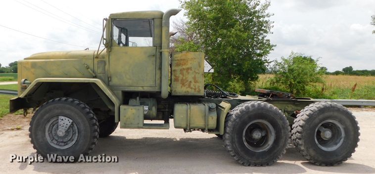 image for item DK8591 1991 BMY Harsco M931A2  semi truck