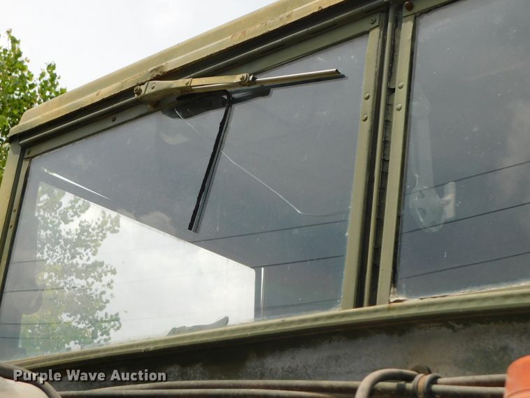 image for item DK8591 1991 BMY Harsco M931A2  semi truck