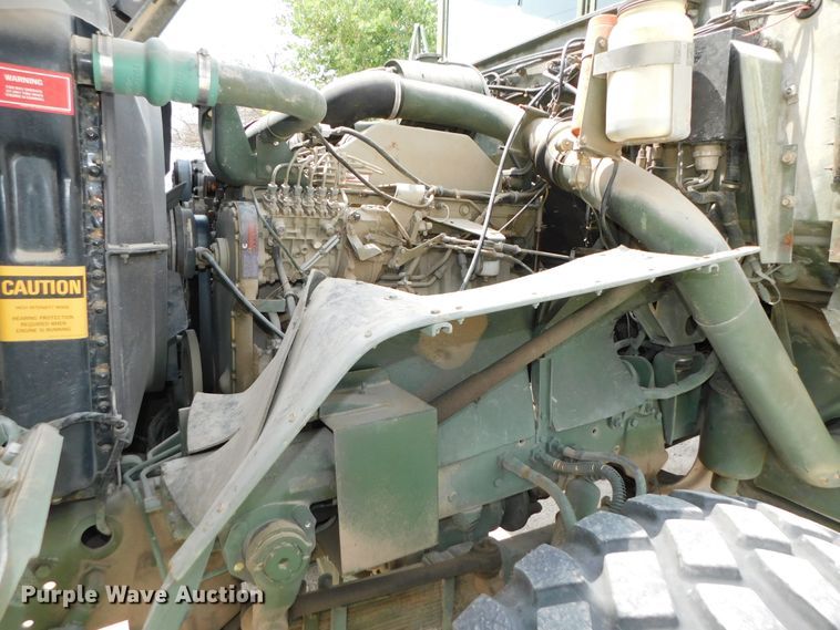 image for item DK8591 1991 BMY Harsco M931A2  semi truck