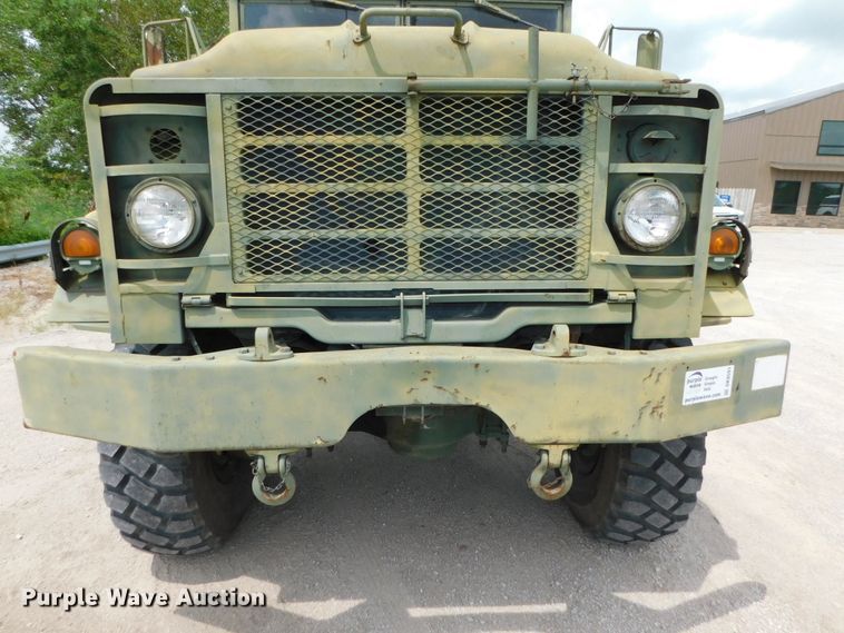 image for item DK8591 1991 BMY Harsco M931A2  semi truck