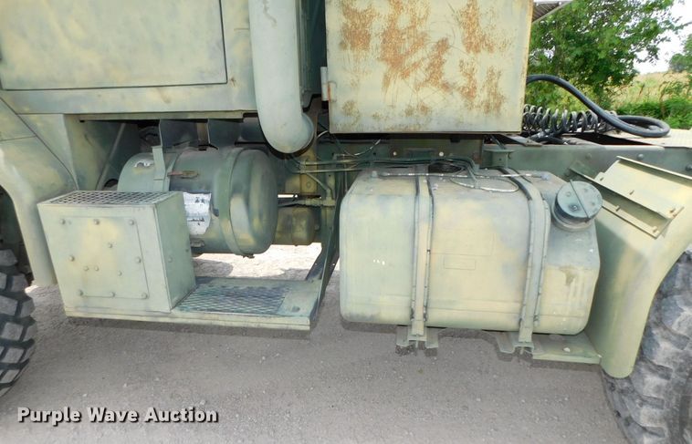 image for item DK8591 1991 BMY Harsco M931A2  semi truck