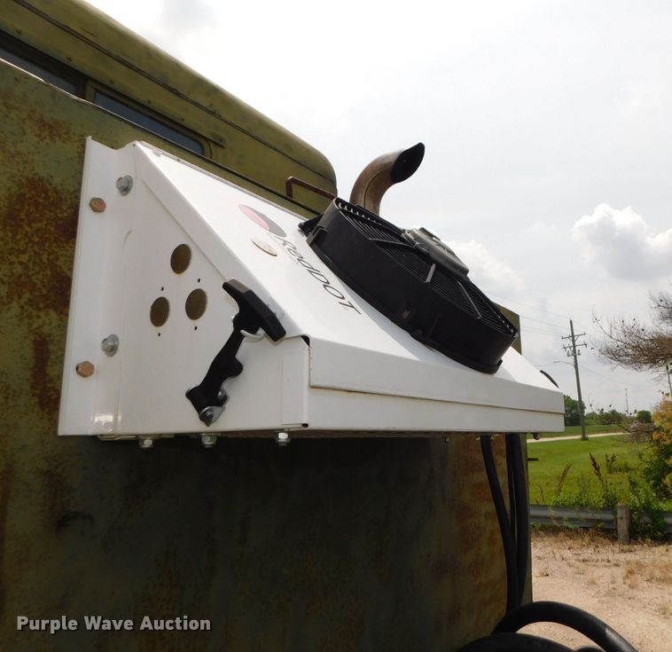 image for item DK8591 1991 BMY Harsco M931A2  semi truck