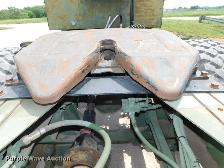 image for item DK8591 1991 BMY Harsco M931A2  semi truck