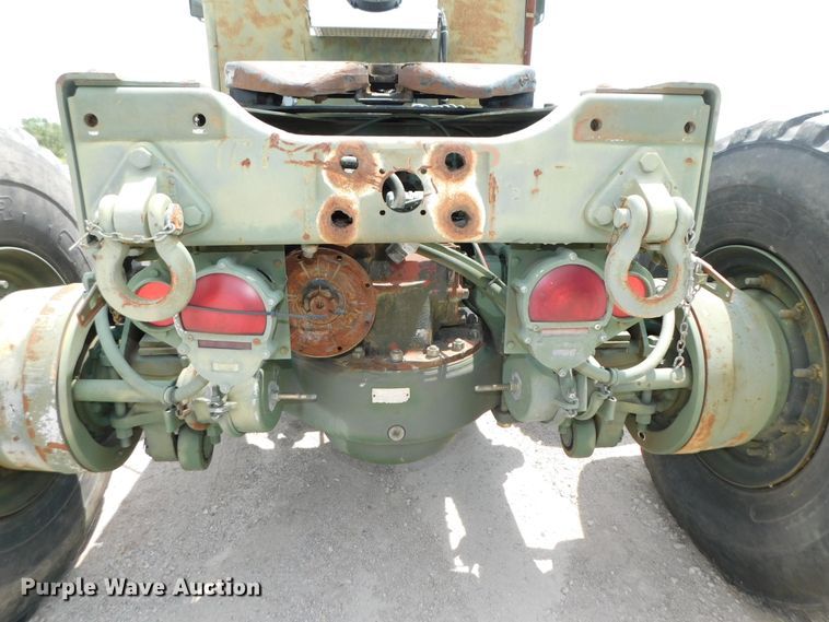 image for item DK8591 1991 BMY Harsco M931A2  semi truck