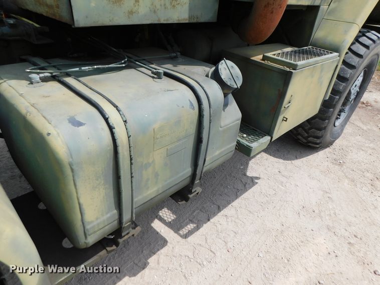 image for item DK8591 1991 BMY Harsco M931A2  semi truck