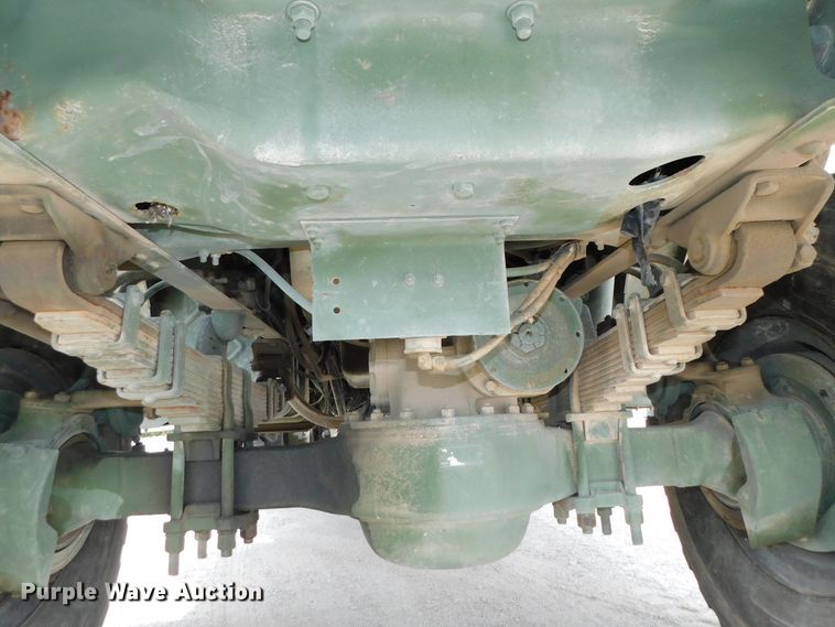 image for item DK8591 1991 BMY Harsco M931A2  semi truck