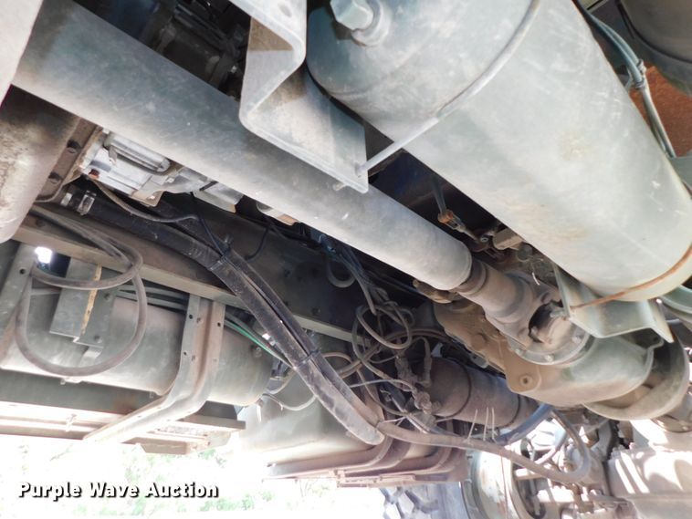 image for item DK8591 1991 BMY Harsco M931A2  semi truck