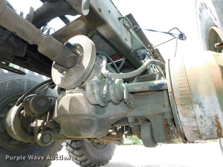 image for item DK8591 1991 BMY Harsco M931A2  semi truck