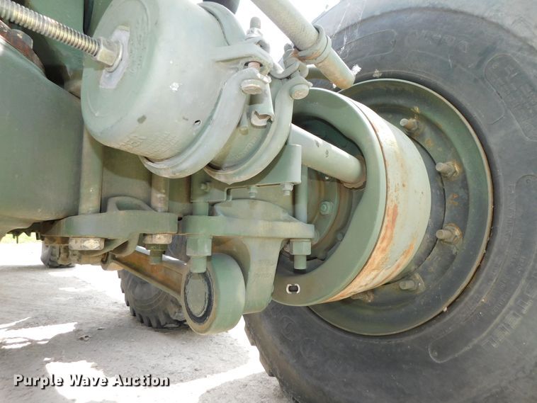 image for item DK8591 1991 BMY Harsco M931A2  semi truck