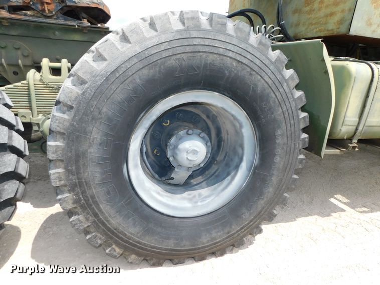 image for item DK8591 1991 BMY Harsco M931A2  semi truck