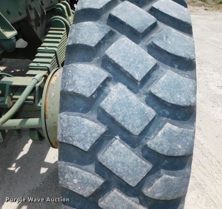 image for item DK8591 1991 BMY Harsco M931A2  semi truck