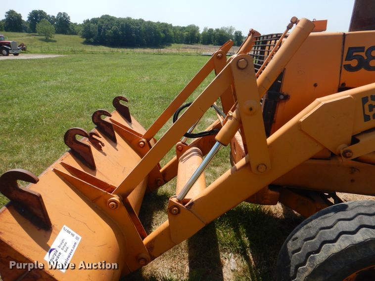 image for item DL0075 1980 Case 580C  backhoe