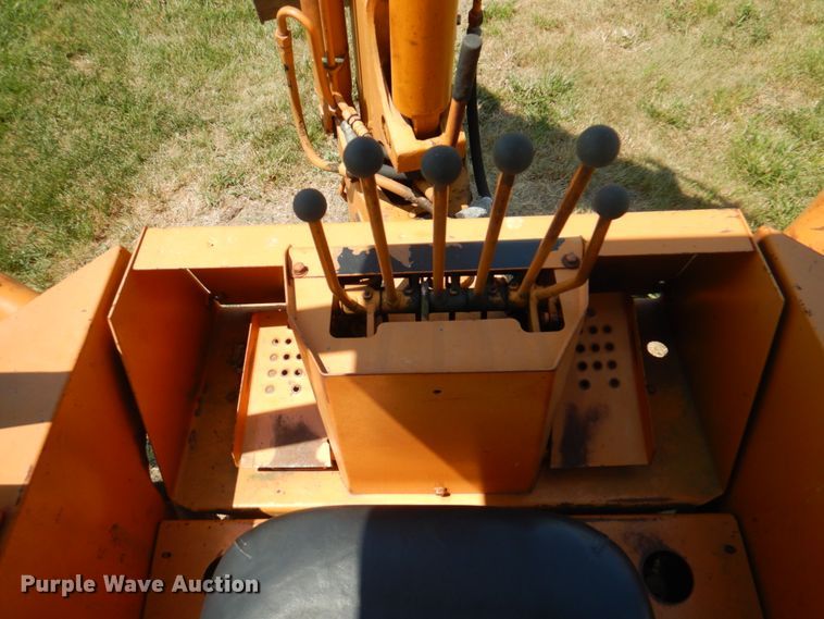 image for item DL0075 1980 Case 580C  backhoe