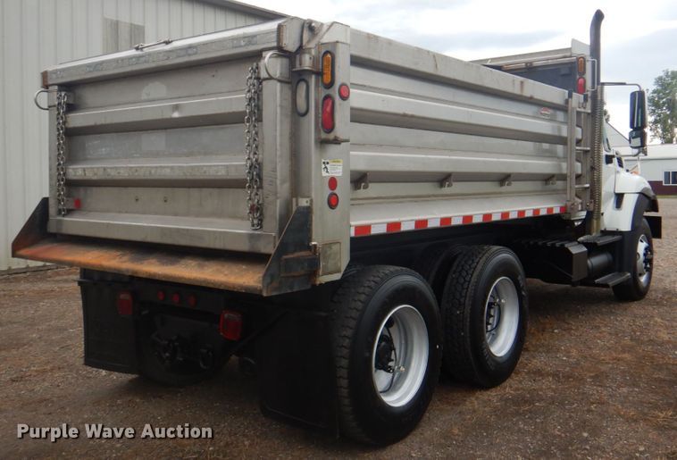 image for item DL0076 2010 International 7400 WorkStar  dump truck